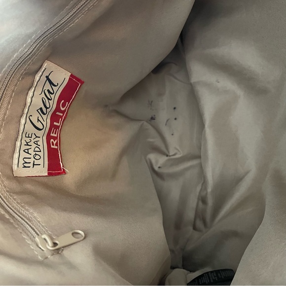 Relic Tote Southwest Print Adjustable Sides - Picture 4 of 12